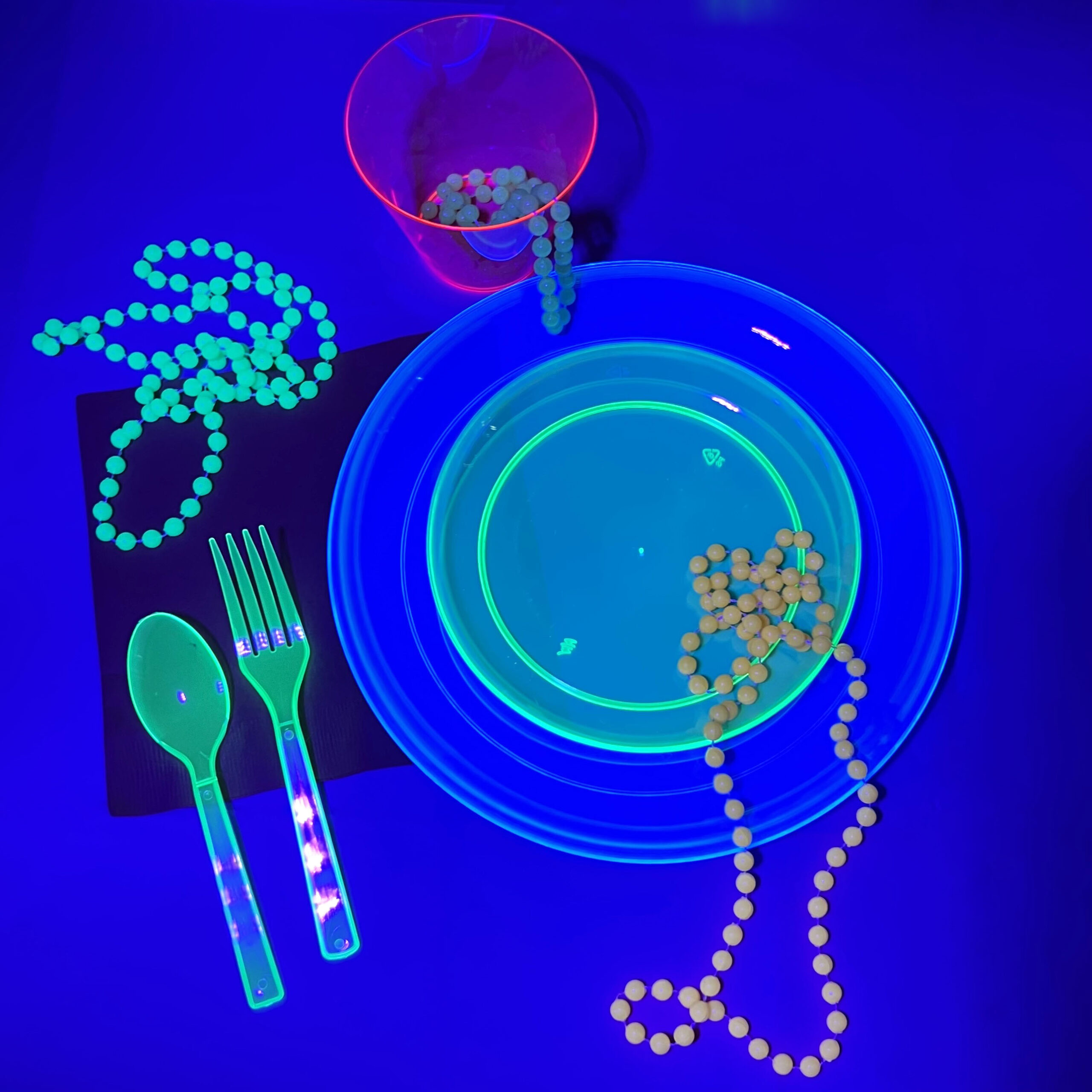 Neon Brights Kit for 40 Guests - Image 2